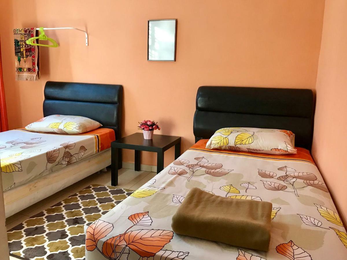 D'Q Putra Homestay Melaka Unit Miqa Buitenkant foto
